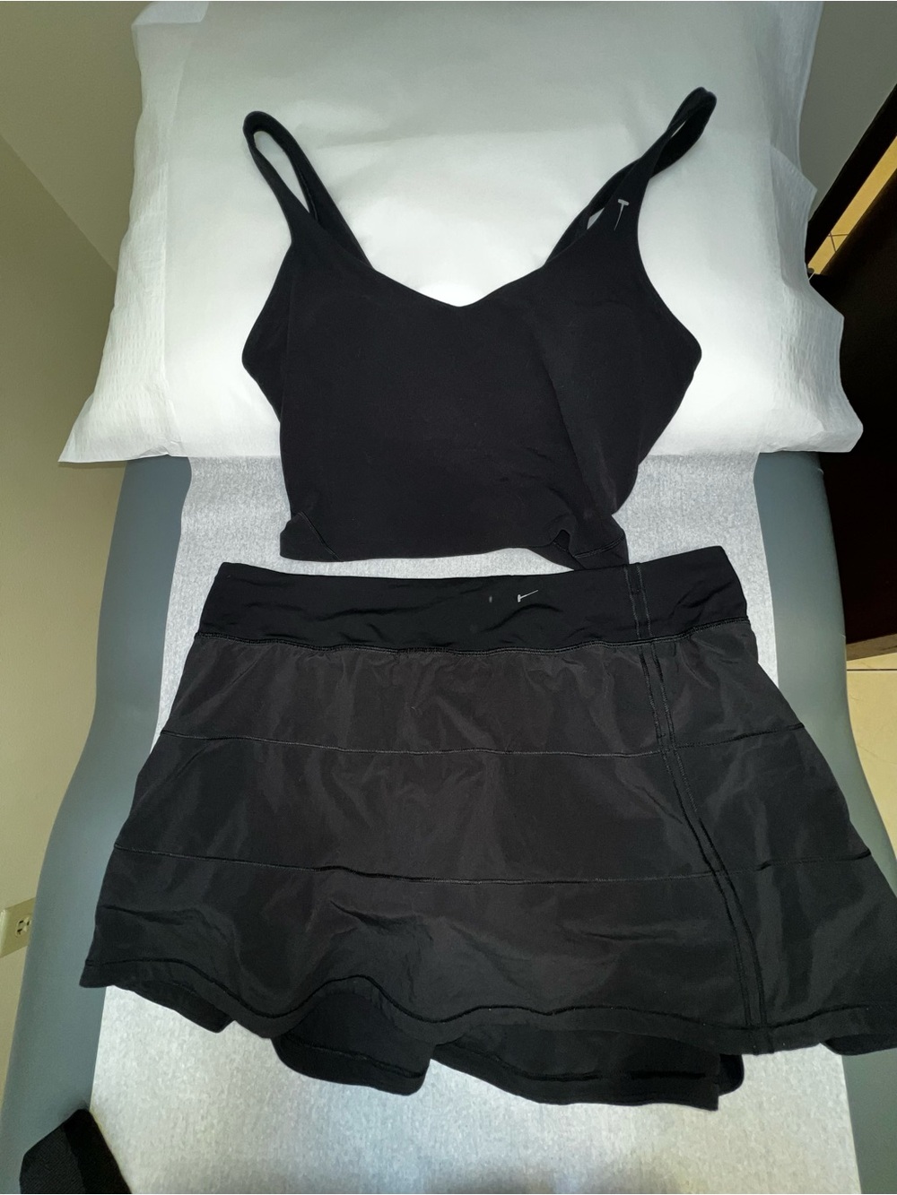 Lululemon align tank and pace rival skirt bundle size 12 black